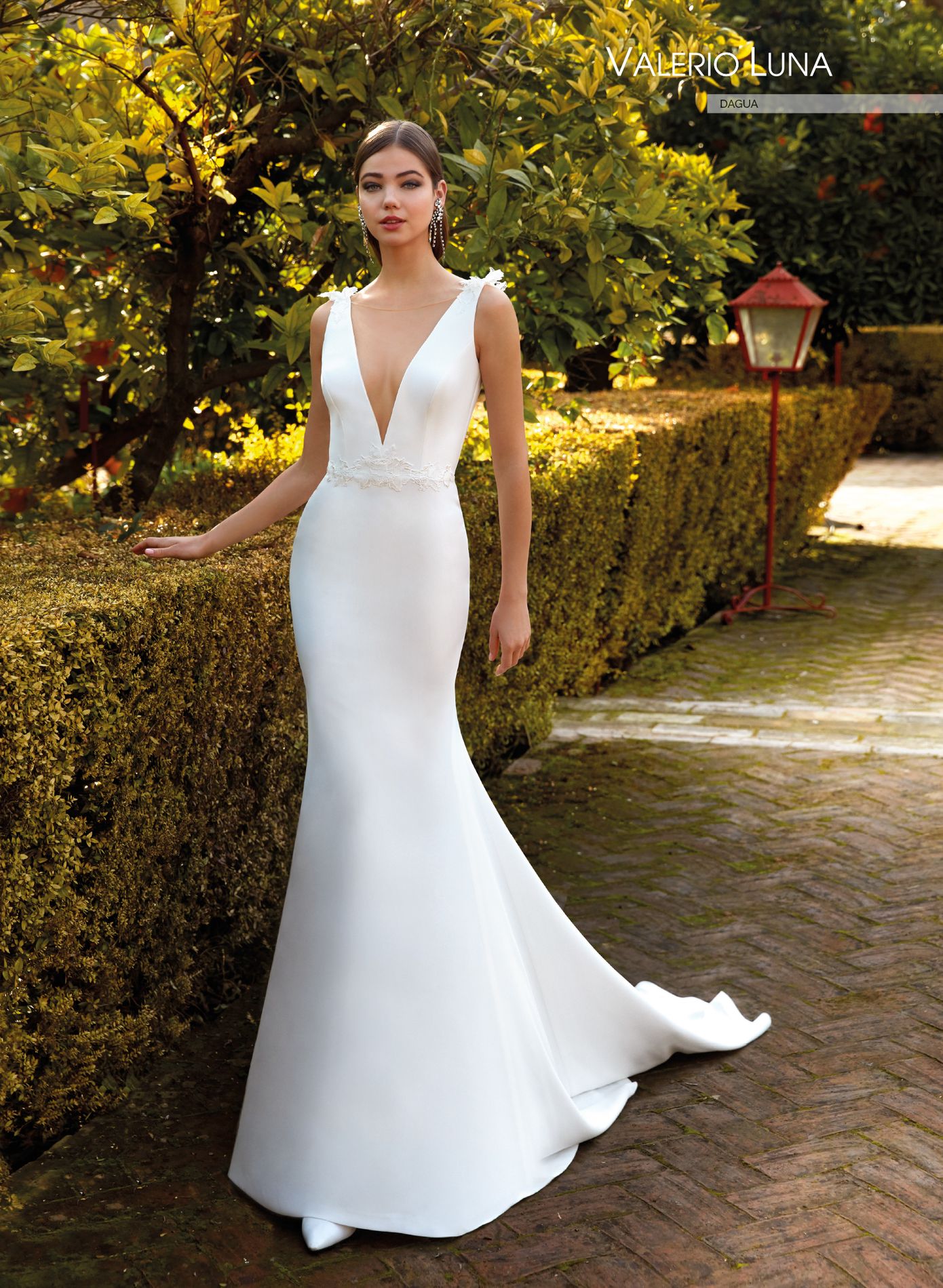 DAGUA Wedding dresses Valerio Luna